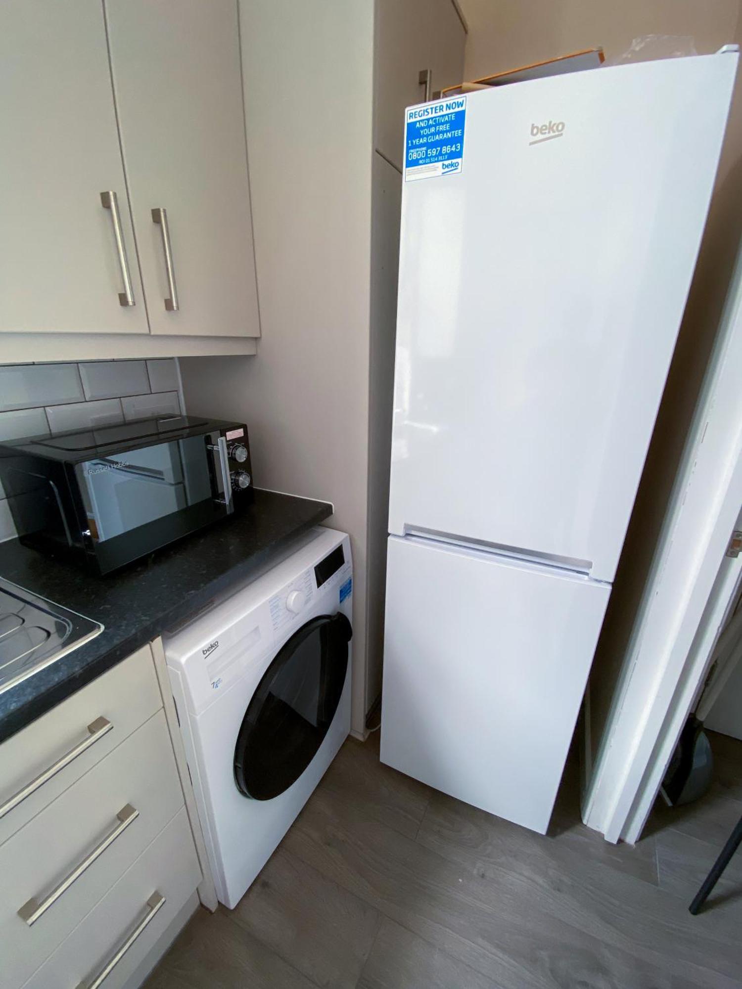 Modern 1 Bedroom Flat In Wood Green London Exterior foto