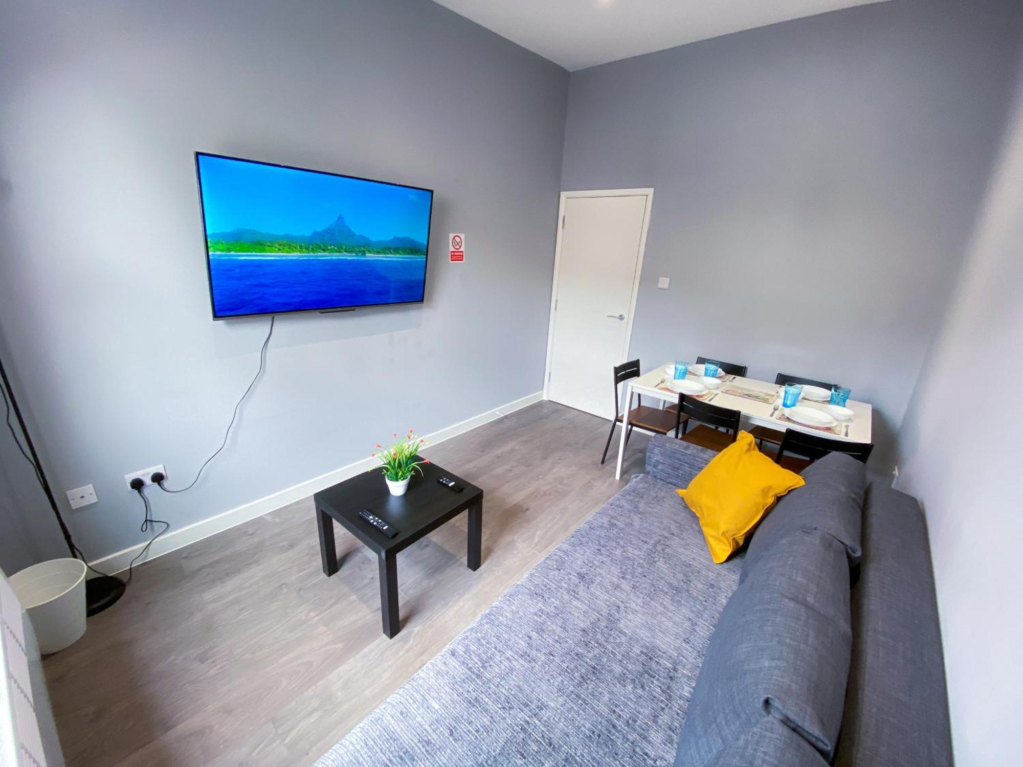 Modern 1 Bedroom Flat In Wood Green London Exterior foto